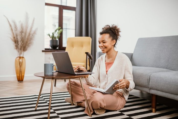 Les meilleurs ordinateurs portables pour le travail à domicile en 2023